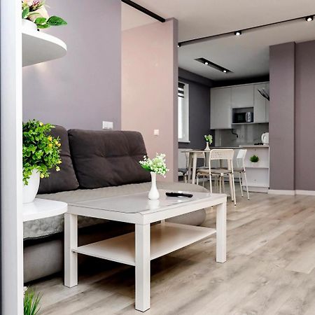 Premium Apartment On Belvedere Ιβανό-Φρανκίβσκ Εξωτερικό φωτογραφία